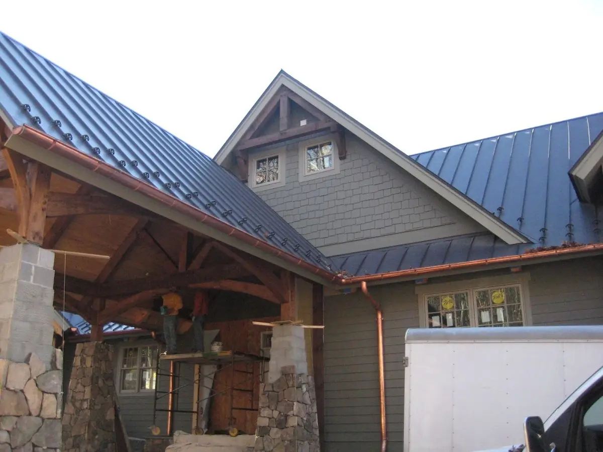Craftsman Roofing team delivering quality roofing work in Owl Canyon
